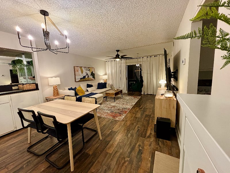 Furnished Finder property 612421_1 photo 3