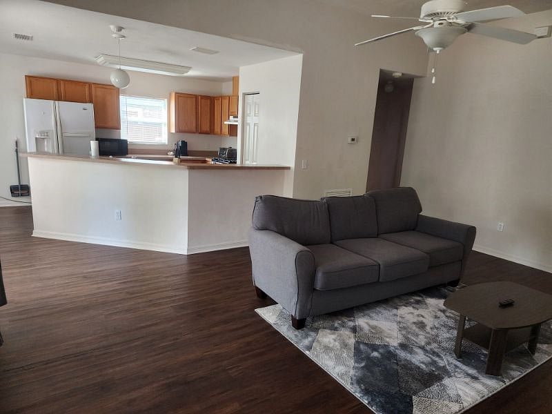 Furnished Finder property 612437_1 photo 6