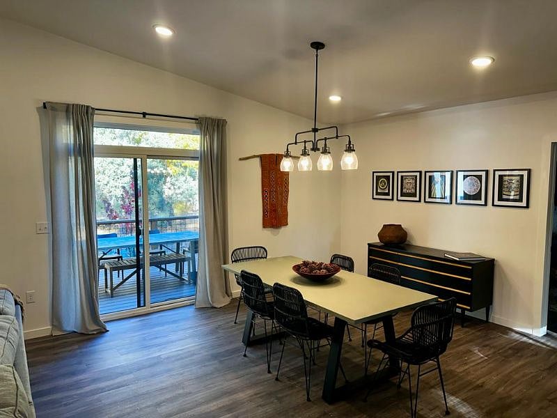 Furnished Finder property 612449_1 photo 3