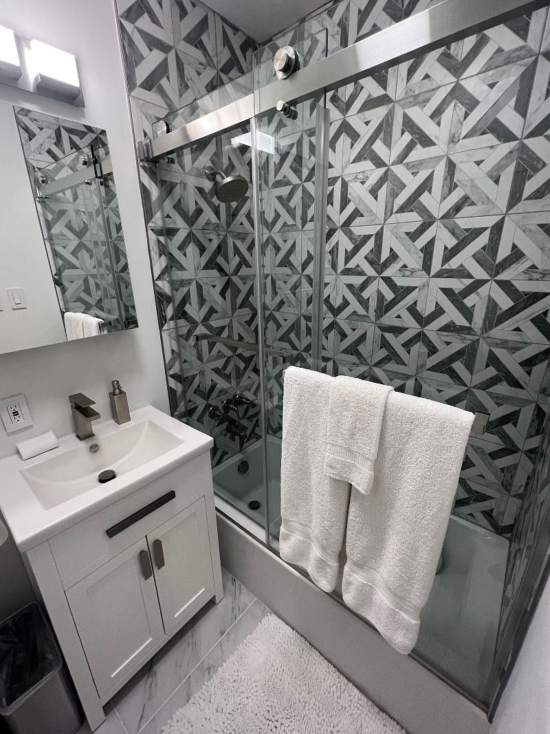 Furnished Finder property 612477_1 photo 17