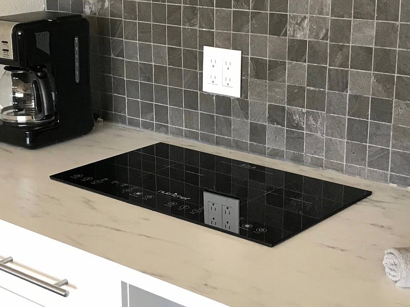 Induction fast and convenient heat, appropriate pans provided.