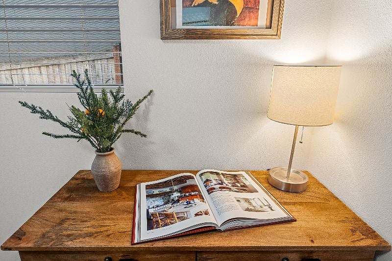 Furnished Finder property 612519_1 photo 11