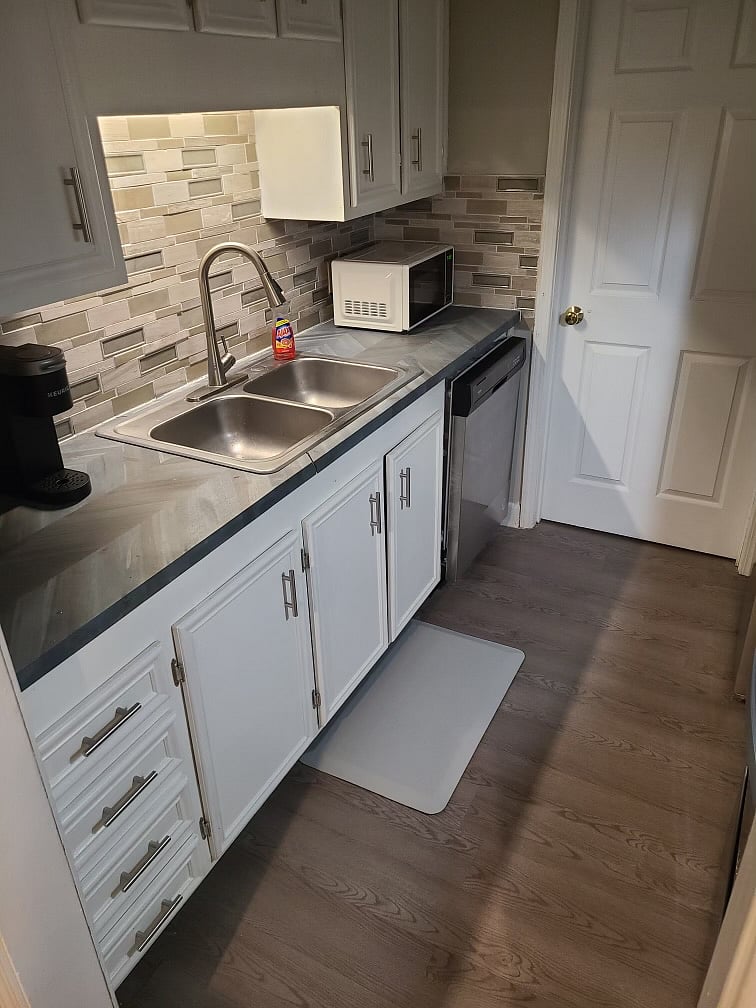 Furnished Finder property 612571_1 photo 11