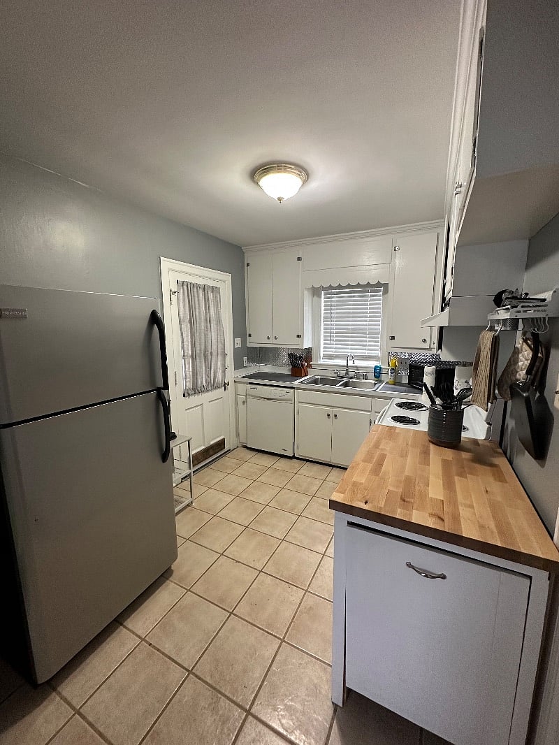 Furnished Finder property 612582_1 photo 5