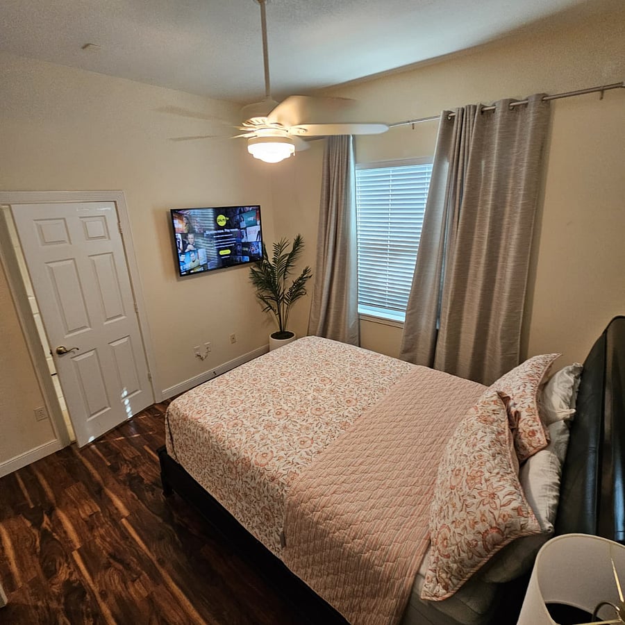 Bedroom#3 with private bath