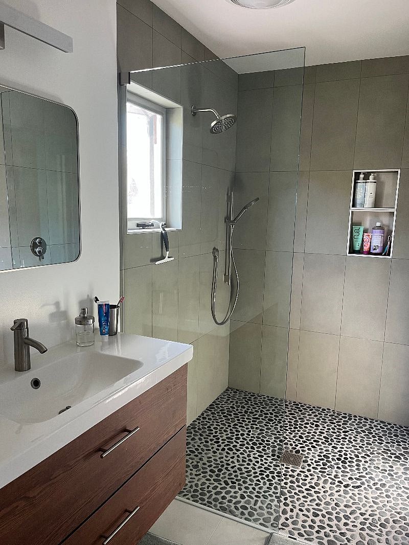 Looking into the newly-renovated bathroom.