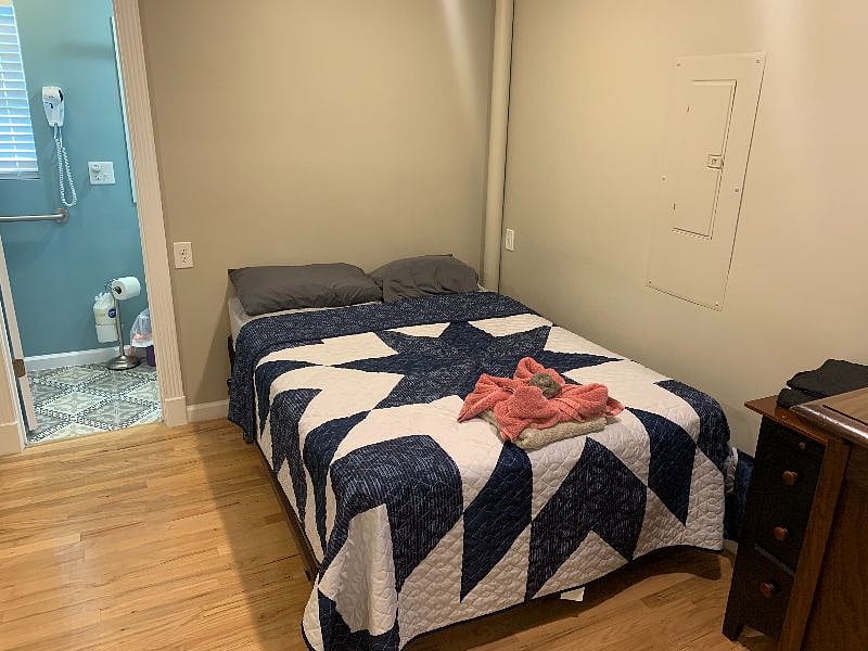 Right-side bed in Bedroom #3