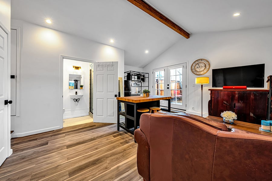 Furnished Finder property 612627_1 photo 3