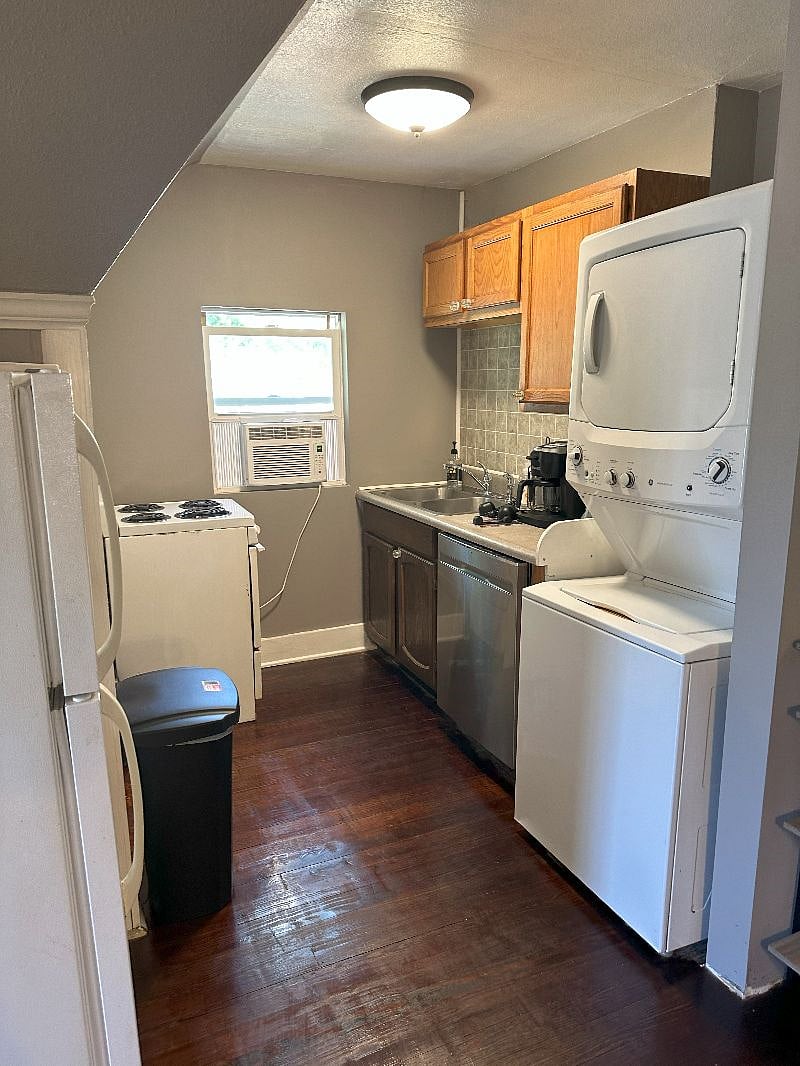 Furnished Finder property 612688_1 photo 6
