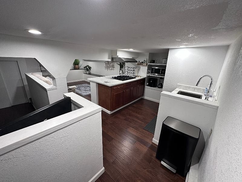 Furnished Finder property 612691_1 photo 6