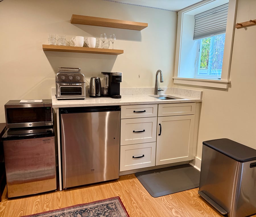 Furnished Finder property 612698_1 photo 7
