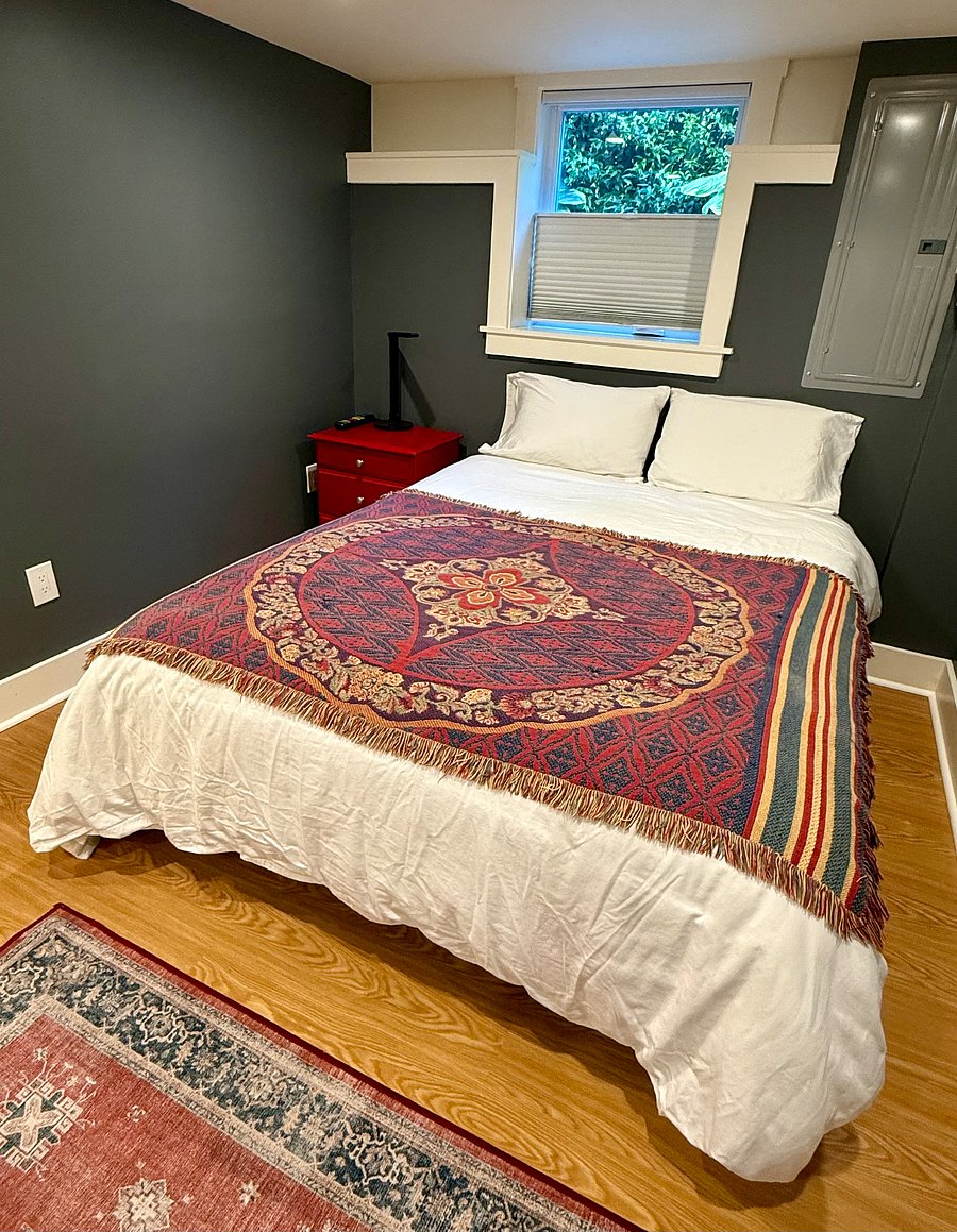 Furnished Finder property 612698_1 photo 6