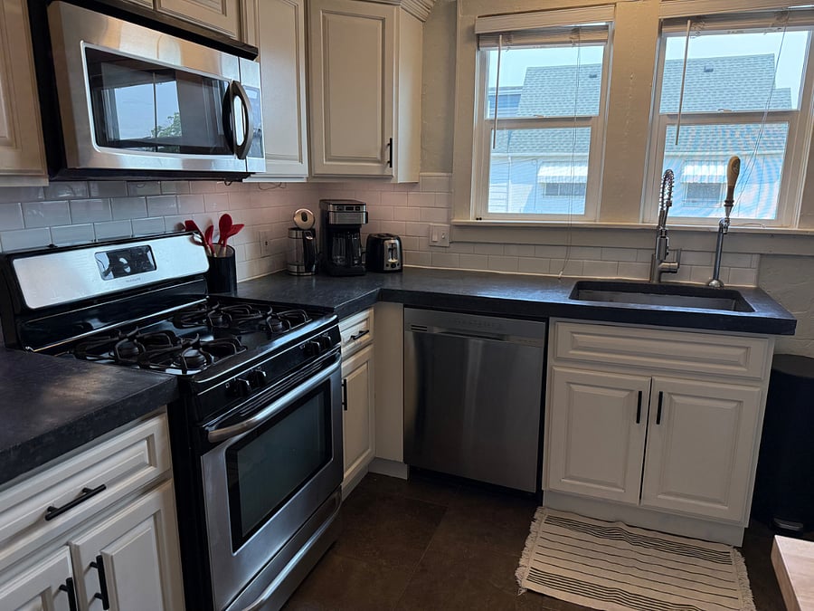 Furnished Finder property 612705_2 photo 10