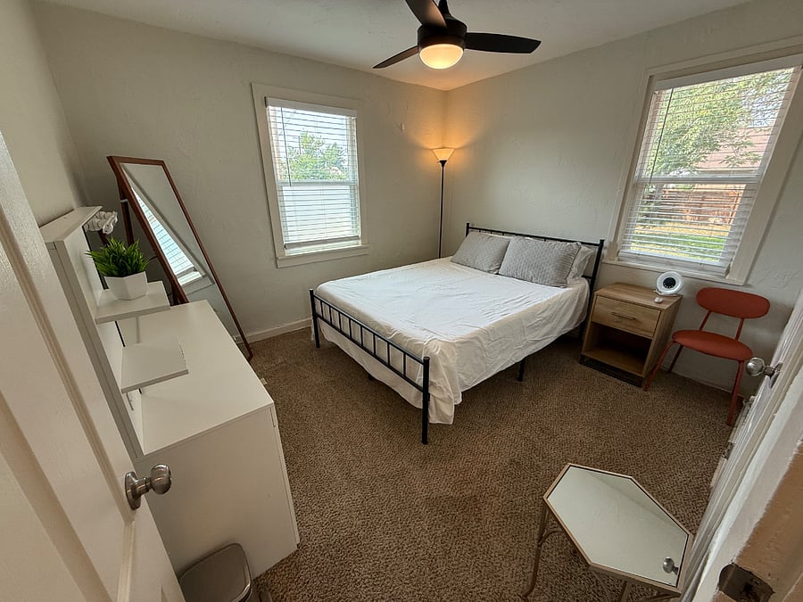 Furnished Finder property 612705_2 photo 30
