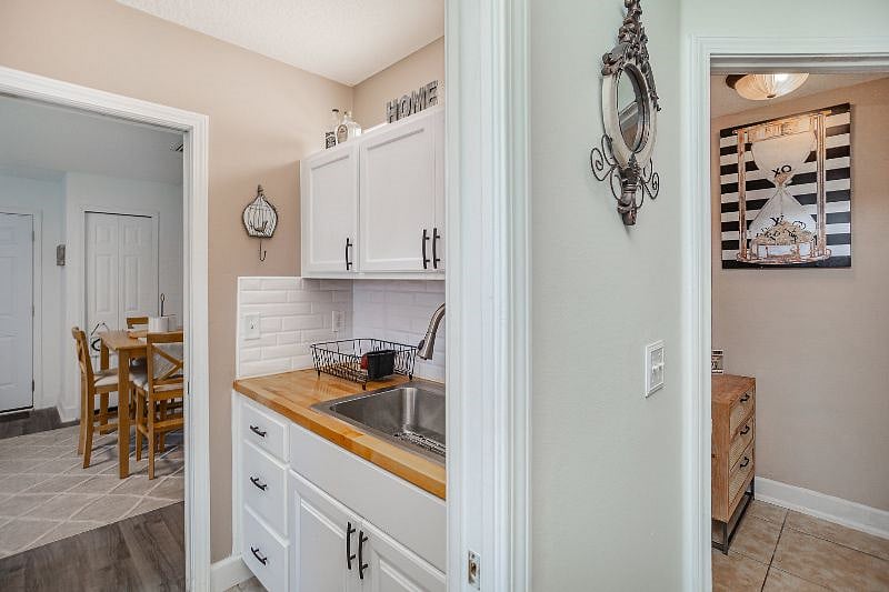Furnished Finder property 612714_1 photo 4