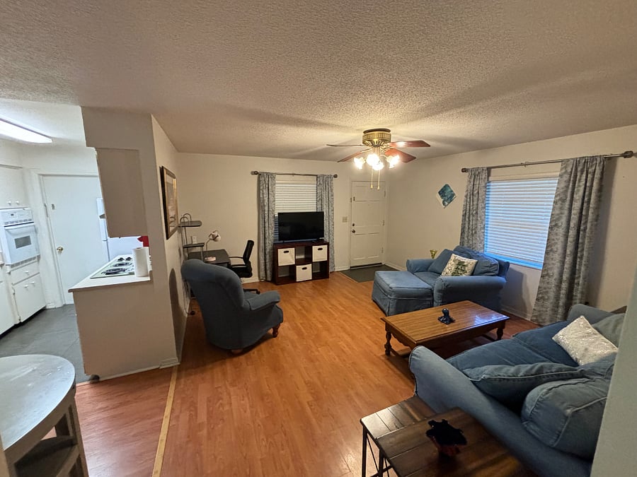 Furnished Finder property 612762_1 photo 4