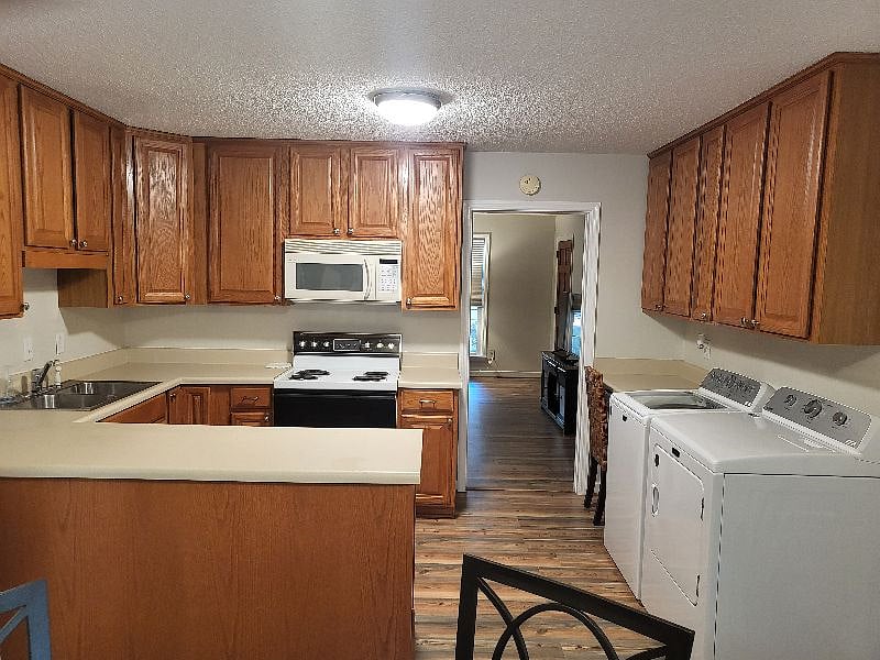 Furnished Finder property 612776_1 photo 4