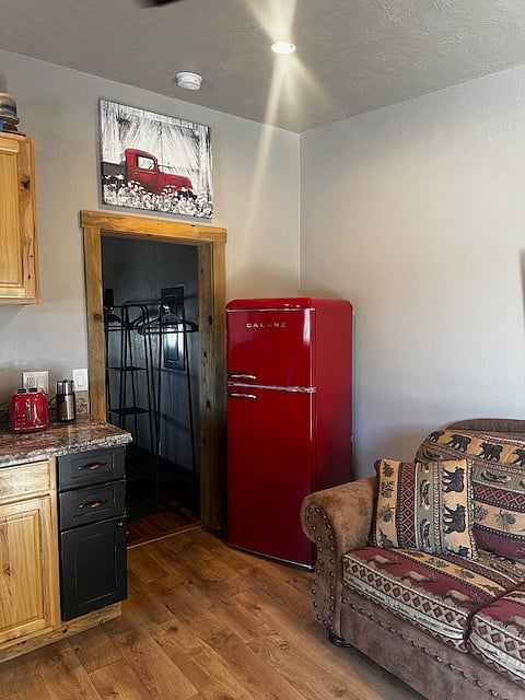 Furnished Finder property 612777_1 photo 11
