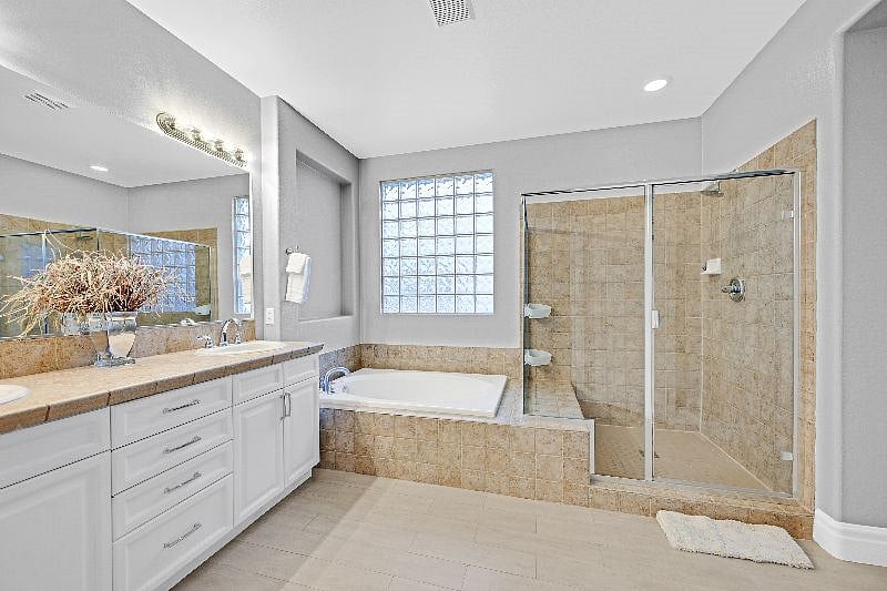 Furnished Finder property 612833_1 photo 21
