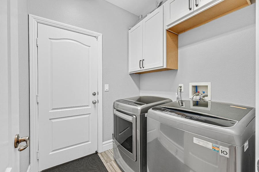 Furnished Finder property 612833_1 photo 26