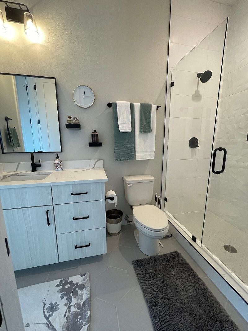 Upstairs Bathroom