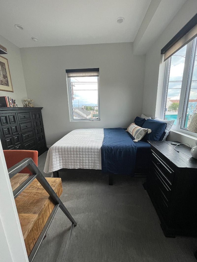 Upstairs Queen Bedroom