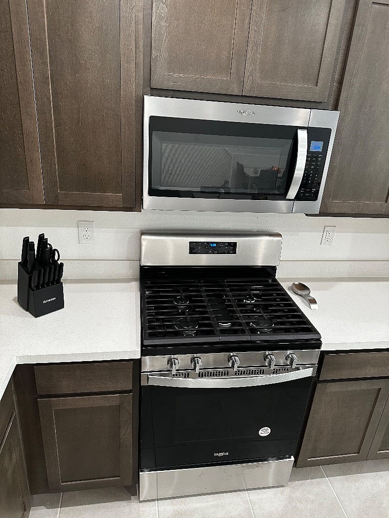 Furnished Finder property 612871_1 photo 15