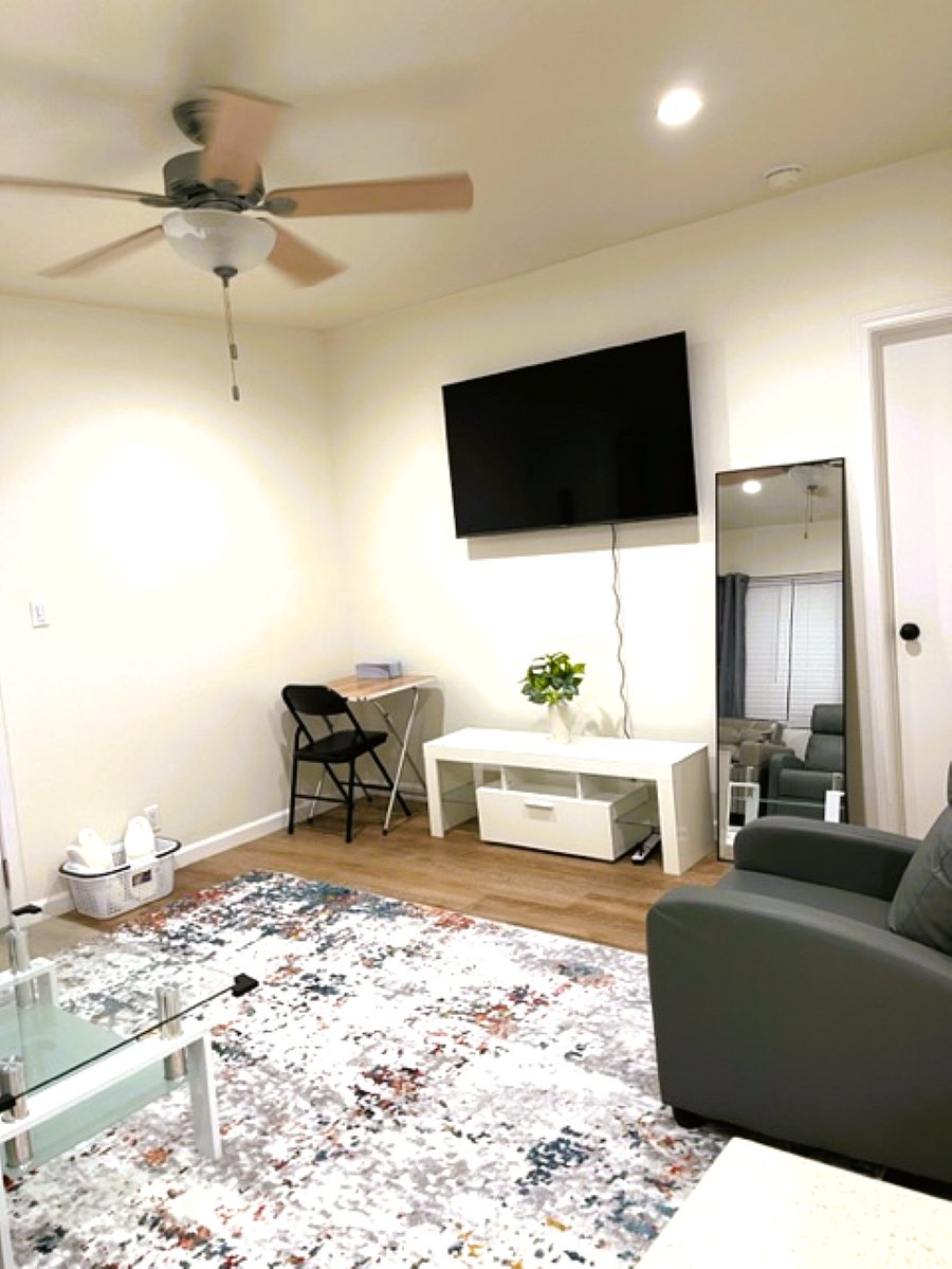 Furnished Finder property 612893_1 photo 13