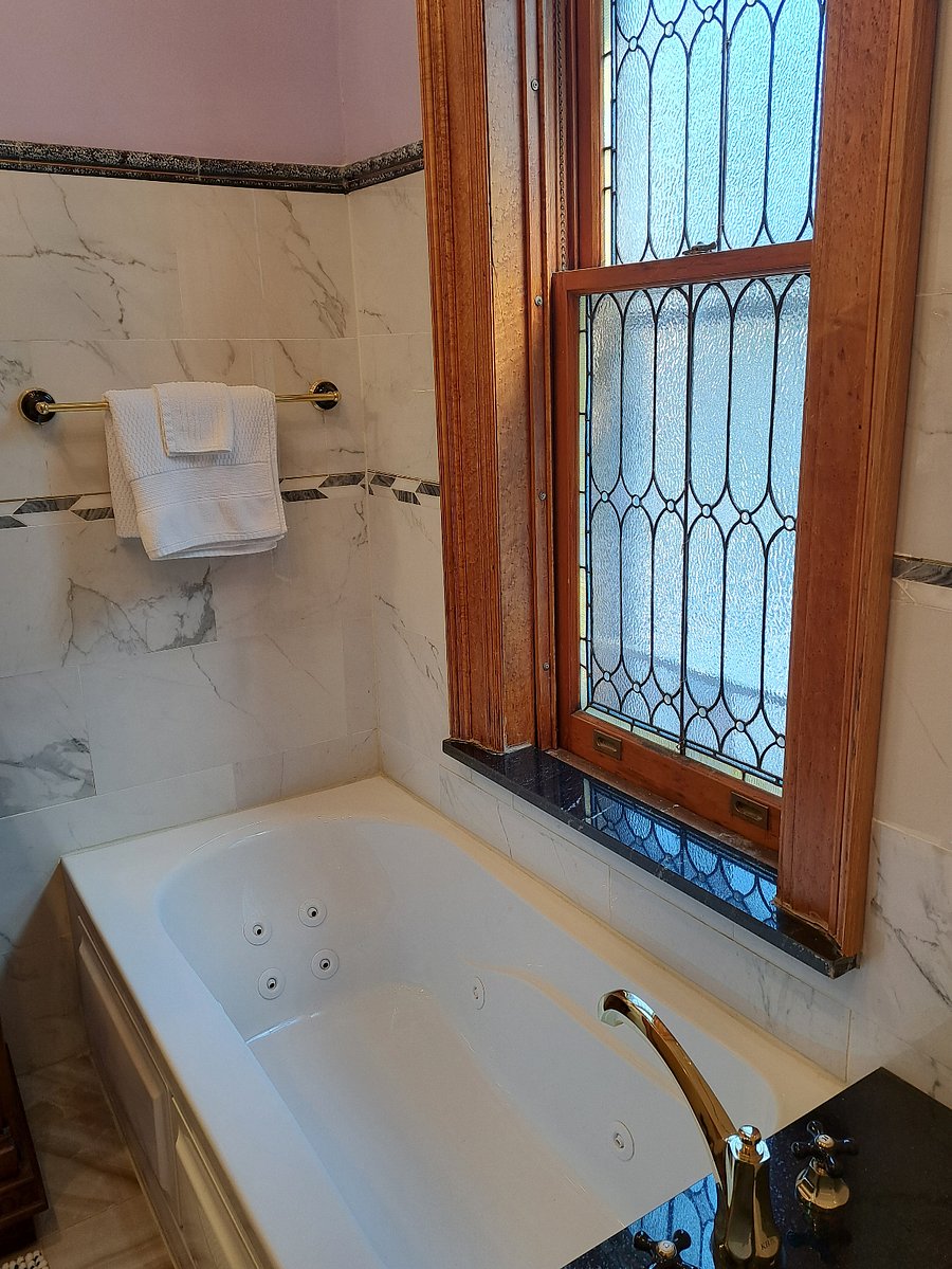 Furnished Finder property 612925_2 photo 10
