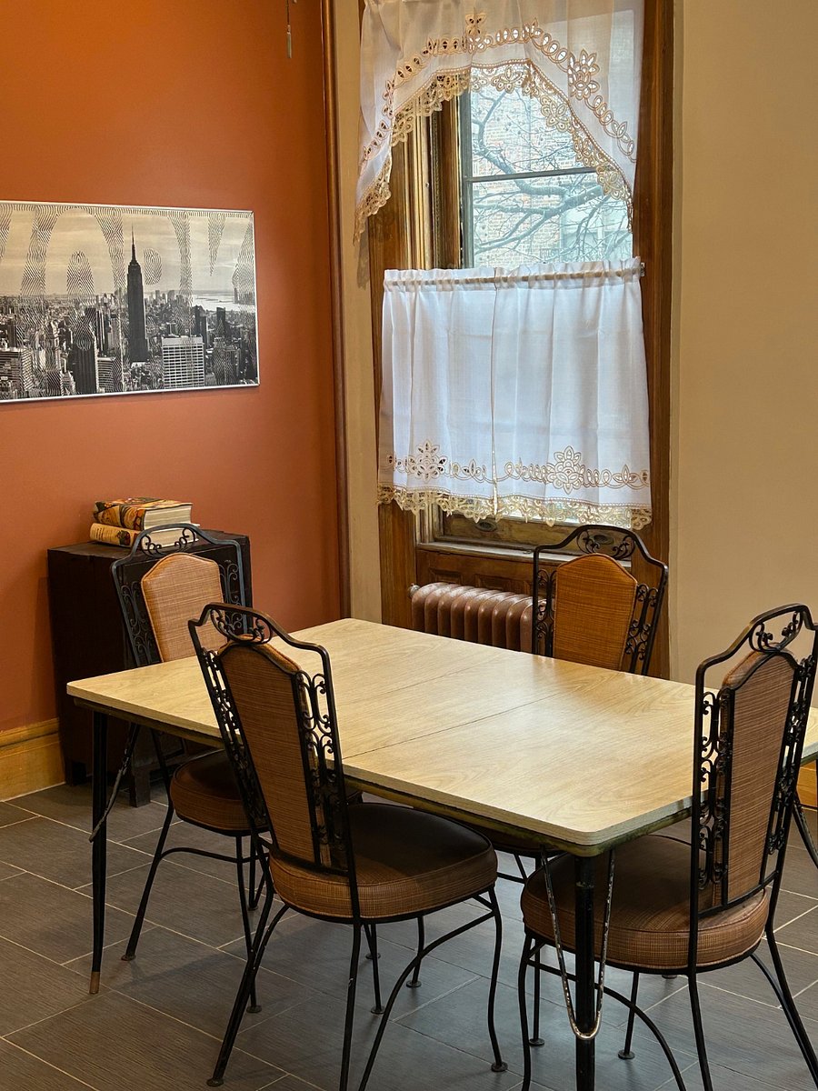 Furnished Finder property 612925_2 photo 17