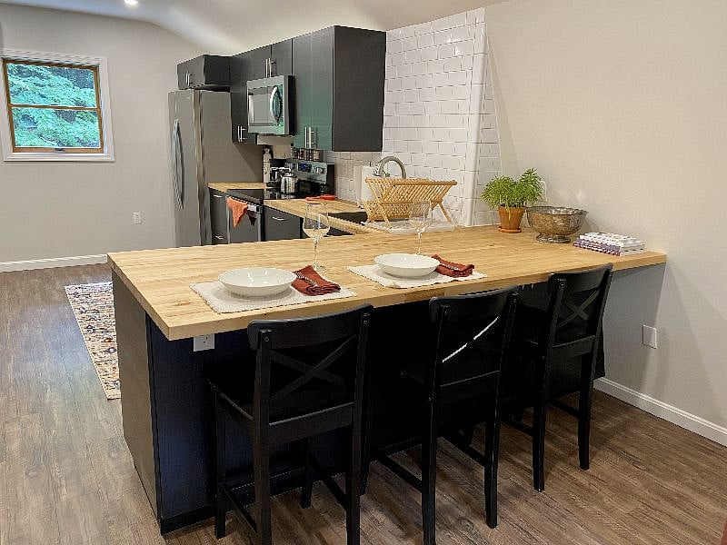 Furnished Finder property 612944_1 photo 11