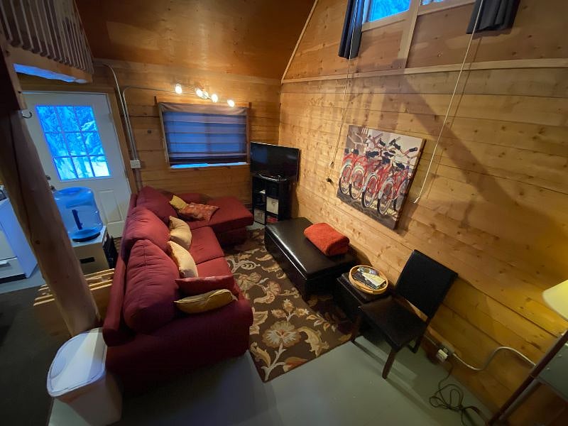 Furnished Finder property 613002_1 photo 6