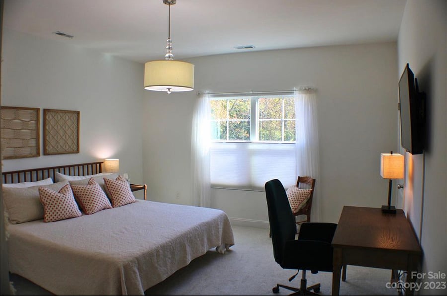 Furnished Finder property 613062_1 photo 24