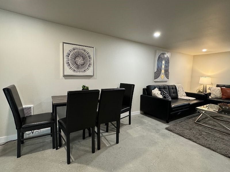 Furnished Finder property 613112_1 photo 8