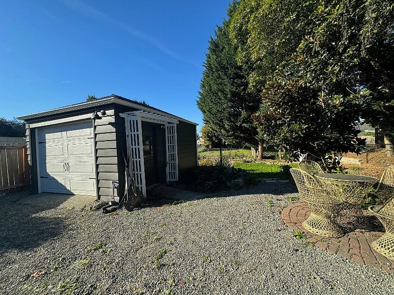 Furnished Finder property 613112_1 photo 14