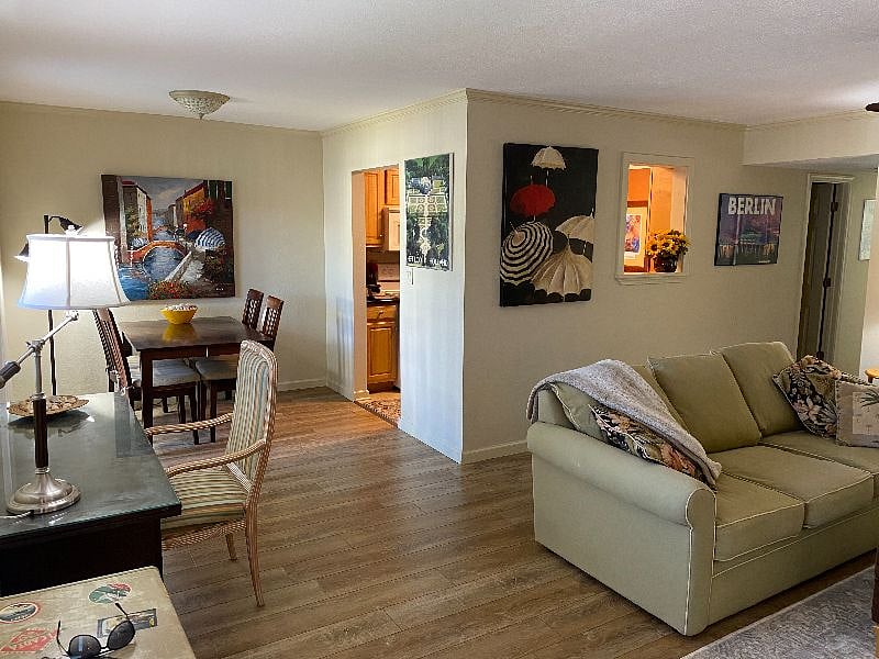 Furnished Finder property 613205_1 photo 12