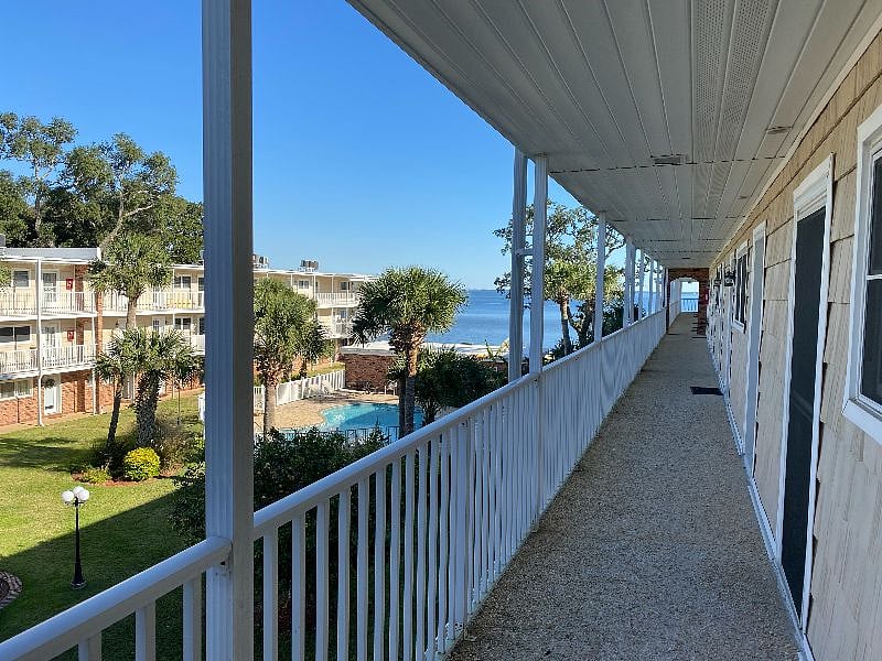 Furnished Finder property 613205_1 photo 13