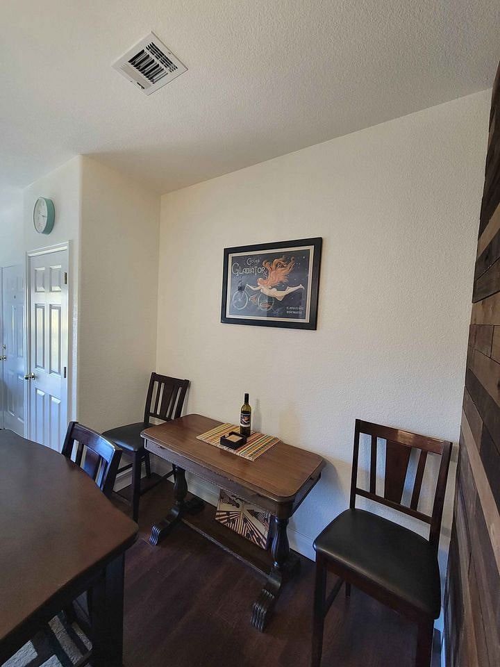 Furnished Finder property 613207_1 photo 4