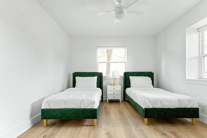 Furnished Finder property 613299_1 photo 13