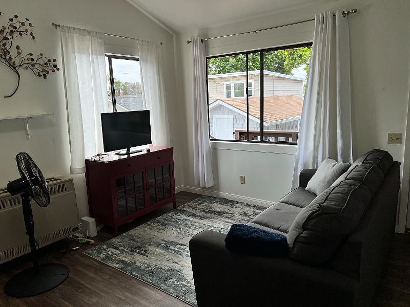 Furnished Finder property 613386_1 photo 2