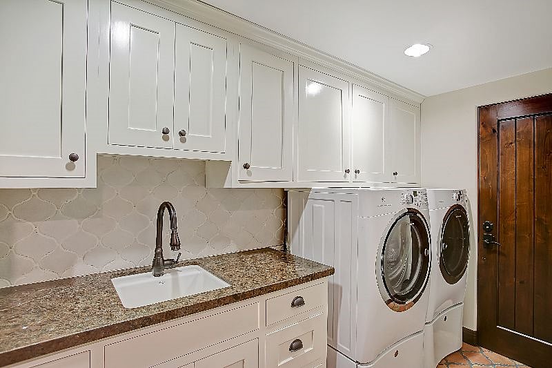 Furnished Finder property 613421_1 photo 35