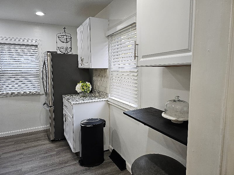 Furnished Finder property 613425_3 photo 12