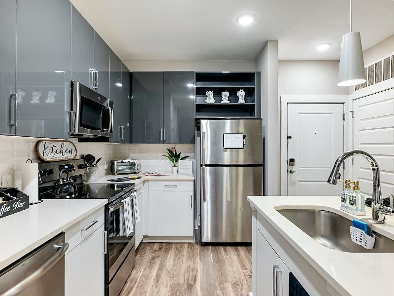 Furnished Finder property 613478_1 photo 12