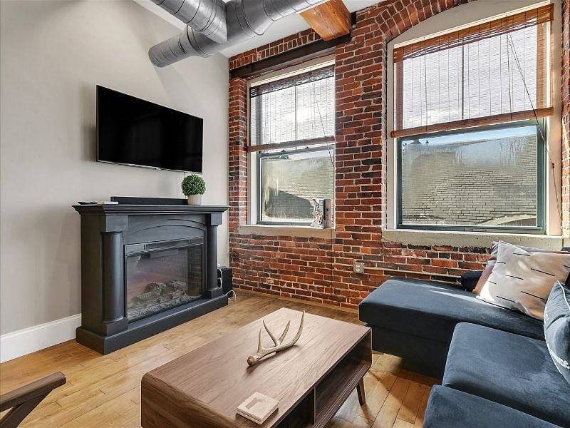 Furnished Finder property 613487_1 photo 3