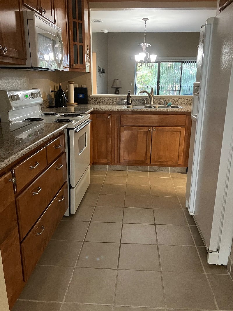 Furnished Finder property 613502_1 photo 3