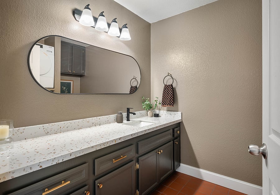 Furnished Finder property 613512_1 photo 18