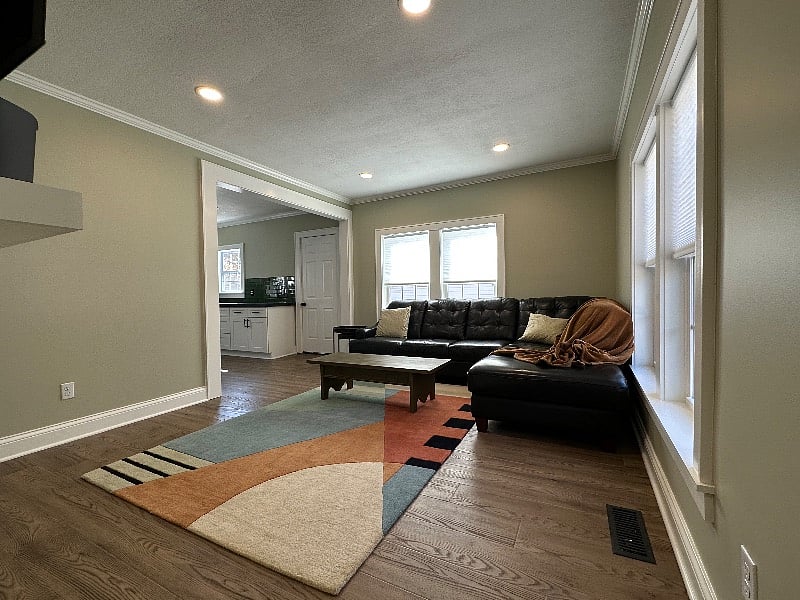 Furnished Finder property 613560_1 photo 3