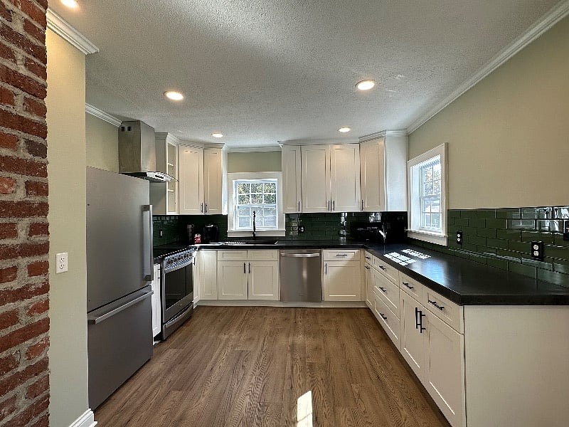 Furnished Finder property 613560_1 photo 7