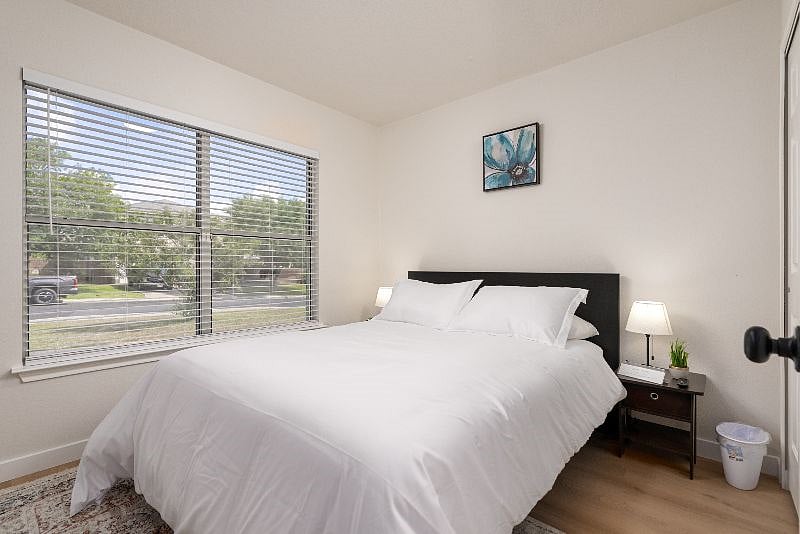 Furnished Finder property 613568_1 photo 13
