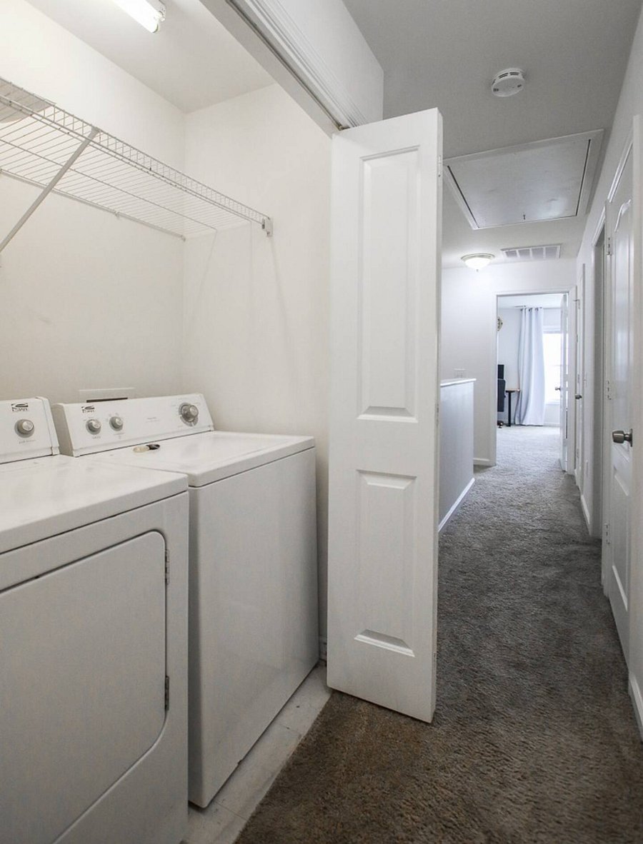 Furnished Finder property 613606_1 photo 13